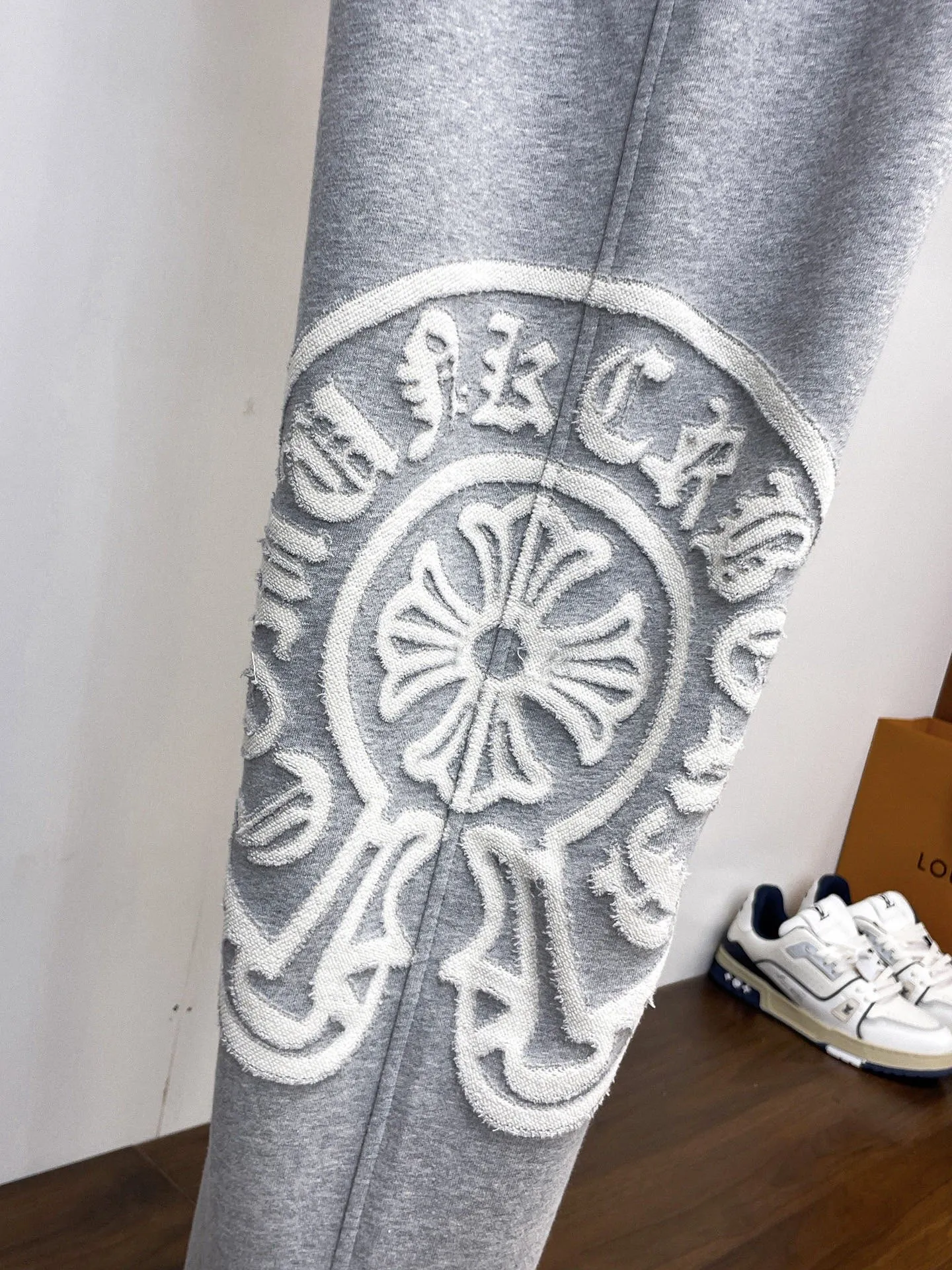 🆕2026 New Arrival 🎁 。 Classic LOGO ， ， ， 。 ， 。 Size：M-3XL